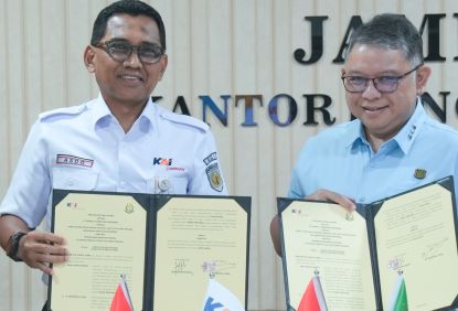 Komitmen Terapkan GCG KAI Commuter Lakukan Penandatanganan Perjanjian Kerja Sama dengan Jaksa Agung Muda Bidang Perdata dan Tata Usaha Negara Terkait Pengadaan Sarana KRL
