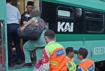 Hari Pertama Kereta Petani dan Pedagang Resmi Beroperasi Angkut 87 Pengguna hingga Pukul 15.00 WIB