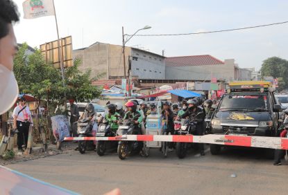 KAI Commuter Ajak Disiplin di Perlintasan Sebidang