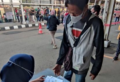 Mulai 17 Juli 2022, KAI Commuter Mengoperasionalkan Layanannya Sesuai SE Kemenhub Nomor 72 Tahun 2022