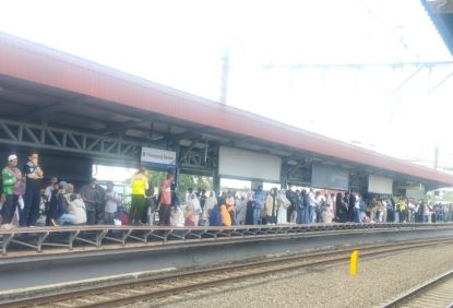 KAI Commuter Lakukan Antisipasi Lonjakan Pengguna Di Staiun Ancol dan Palmerah