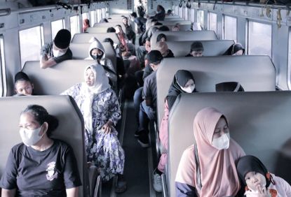 Masa Cuti Libur Lebaran Kereta Lokal dan Commuterline Menjadi Angkutan Masal Tujuan Utama