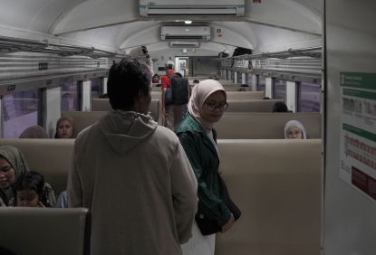 Hari Raya Pertama Idul Fitri 1446H, Commuter Line Wilayah 2 Bandung Melayani 36 Ribu Lebih Pengguna