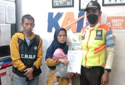 Pernyataan Resmi KAI Commuter Terkait Video Viral Pengguna Commuter Line Yang Hendak Bunuh Diri Di Stasiun Pasar Minggu