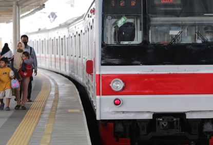Naik 2%, KAI Commuter Sukses Layani Pengguna Commuter Line di Wilayah Jabodetabek, Merak, dan Bandara Soetta