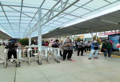 Malam Pergantian Tahun, Perjalanan KRL Tetap Beroperasi Hingga Pukul 22.00 WIB