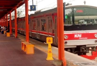 Banjir Sekitar Stasiun Bekasi, Operasional Perjalanan Commuter Line Bekasi Masih Normal