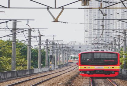 Rekayasa Pola Operasi KRL Sehubungan Peningkatan Keandalan Prasarana Perkeretaapian di Stasiun Gambir dan Stasiun Jakarta Kota