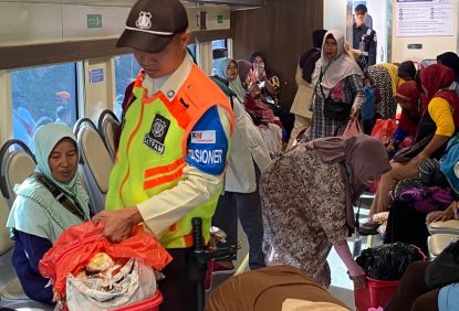 Seminggu Beroperasi, Volume Pengguna Kereta Petani dan Pedagang Konsisten Meningkat Punya Potensi Jadi Solusi Mobilitas Ekonomi Rakyat