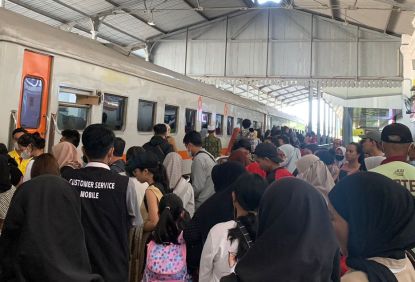 Selama Libur Lebaran KAI Commuter Wilayah 8 Surabaya Layani Lebih Dari 700 Ribu Pengguna