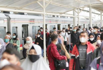 Lebih Dari 303 Ribu Orang Gunakan Commuterline Pagi Ini, KAI Commuter Operasikan 1.081 Perjalanan Hari ini