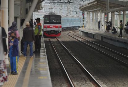 Pengguna Commuter Line Jabodetabek Diprediksi Meningkat, KAI Commuter Antisipasi Layanan Pada Rangkaian Peringatan HUT TNI