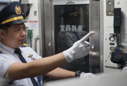 KAI Commuter Tegaskan Komitmen Keamanan dan Keselamatan Pengguna KRL di Masa Nataru - Sebanyak 535 Awak Sarana Perkeretaapian di Jabodetabek dan Yogyakarta Telah Tersertifikas