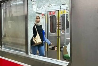 Kecam Keras Aksi Pelemparan Commuter Line di Stasiun Universitas Pancasila KAI Commuter Pastikan Ambil Langkah Serius - engelola apresiasi gerak cepat petugas mencegah gangguan perjalanan kereta
