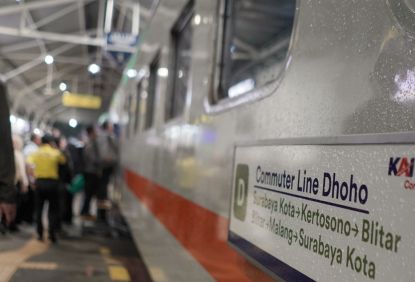 Angkutan Nataru 2025–2026 Catat Pertumbuhan Positif, Commuter Line Wilayah 8 Surabaya Layani 967 Ribu Lebih Pengguna