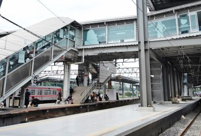 Operasikan Bangunan Baru Stasiun Tanah Abang, KAI Commuter Bersama DJKA Lakukan Perubahan Flow Pengguna Commuter Line