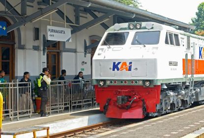 Tembus 4 Juta Pengguna Jadi Pilihan Utama, Volume Penumpang Commuter Line Wilayah 2 Bandung Meningkat di Triwulan III 2024