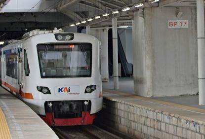 KAI Commuter Operasikan 3.531 Perjalanan Commuter Line, Angka Pengguna Tembus 3 Juta Selama Libur Panjang Waisak - Commuter Line Bandara Soetta sendiri mencatat 15.525 orang