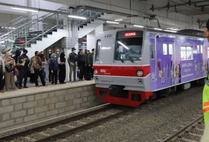Ambil Tindakan Tegas, KAI Commuter Larang Pelaku Kriminal Naik Commuter Line 