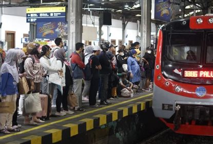 KAI Commuter Dukung Ekonomi Kerakyatan -bMurah, Aman dan Nyaman, Layanan Kereta Perkotaan PSO Menjadi Pilihan Utama Masyarakat Untuk Aktifitas Sehari-hari
