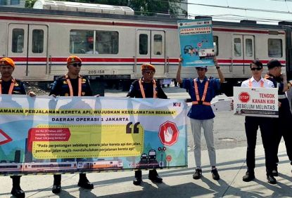 Sosialisasi Keselamatan Di Perlintasan