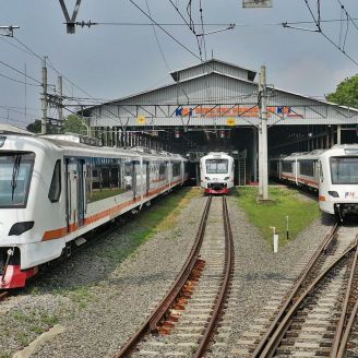 Dipo Kereta Commuter Line Basoetta